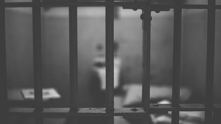 https://pixabay.com/en/prison-prison-cell-jail-crime-553836/